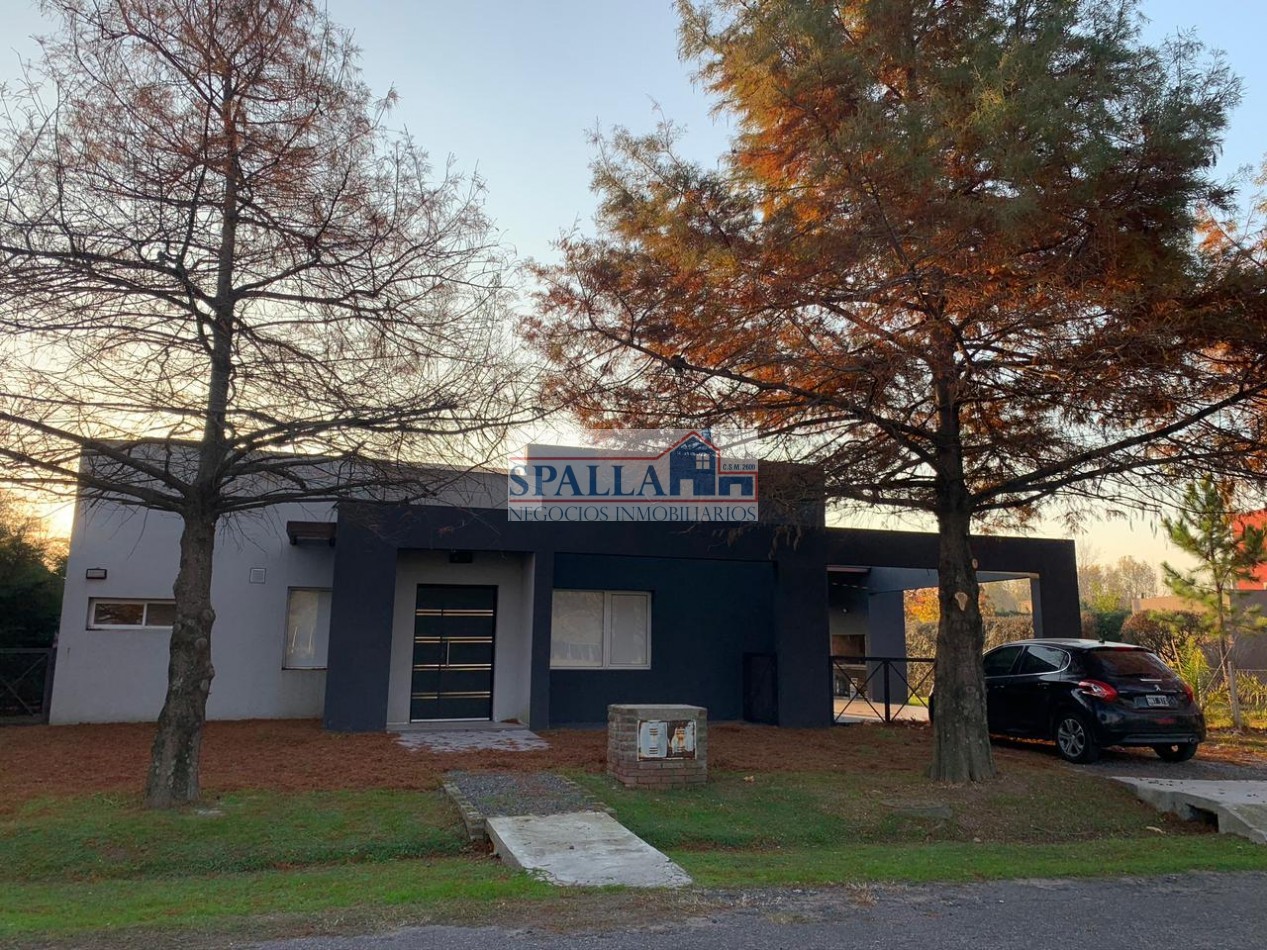 VENTA CASA 4 AMBIENTES - CON PILETA - BARRIO SAUSALITO, PILAR - APTO CREDITO