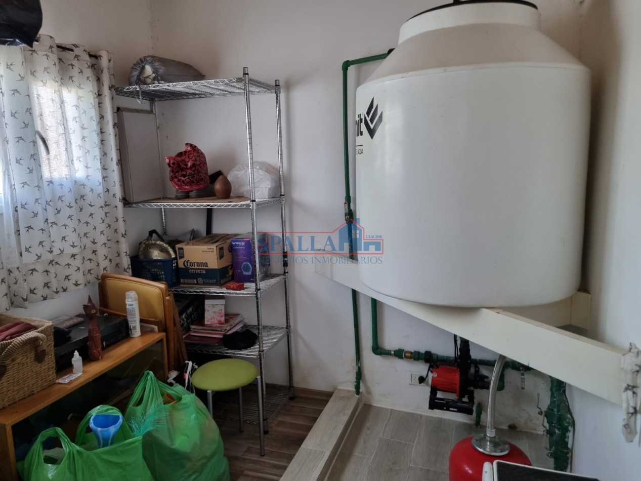 Casa 4 Ambientes con Piscina, 3 Suites y Garage Excelente Ubicacion en Pilar