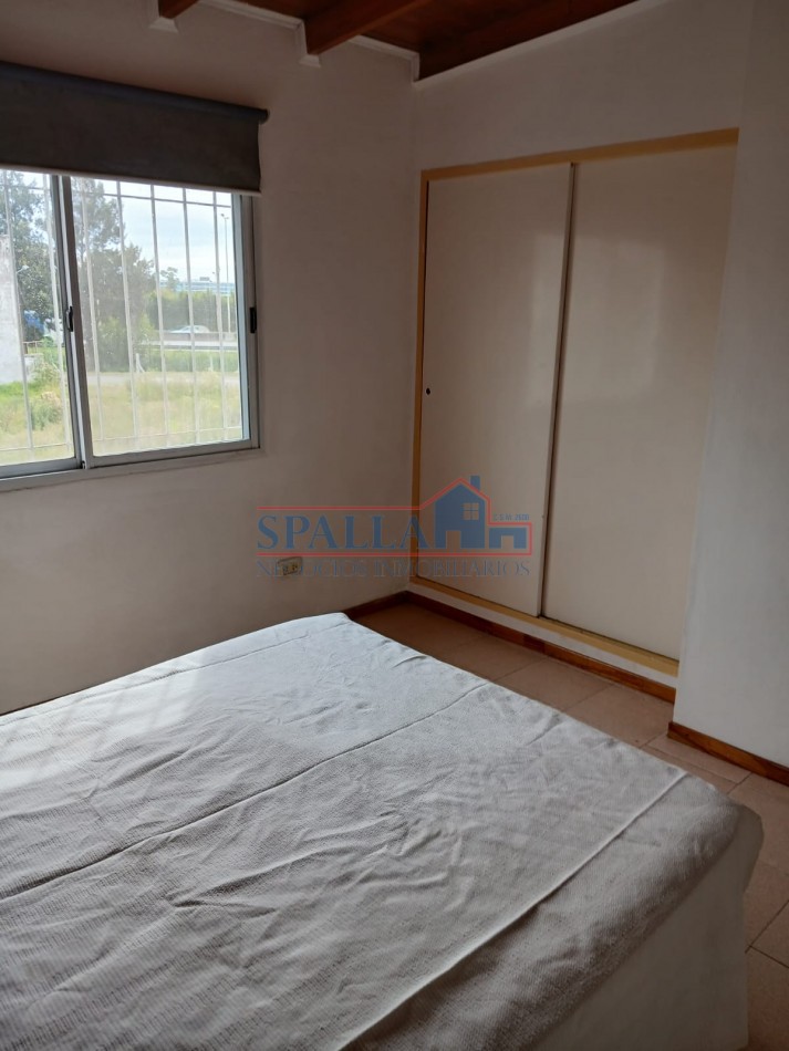 ALQUILER TRES AMBIENTES AMOBLADO COMPLEJO EN MANZANARES SIN EXPENSAS