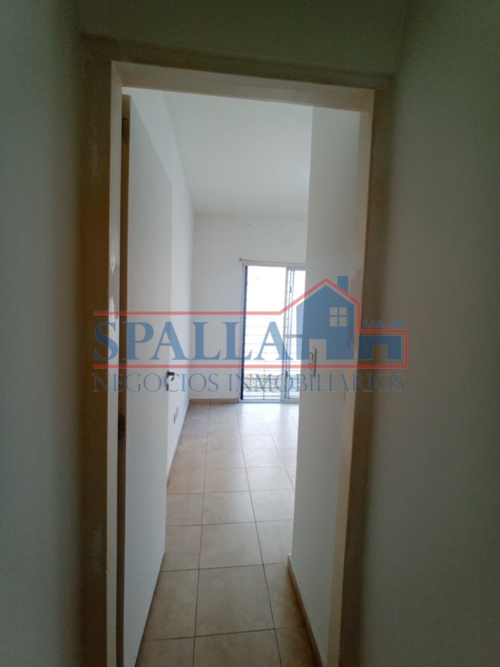 ALQUILER DE  DEPARTAMENTO DOS AMBIENTES CON COHERA CUBIERTA , EXCELENTE UBICACION EN SAN MIGUEL