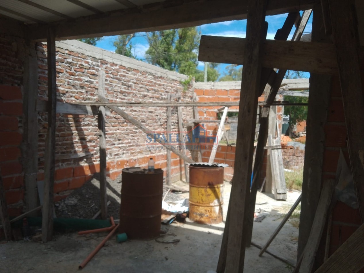 VENTA LOTE CON CONSTRUCCION CERCANO A PANAMERICANA RAMAL PILAR 