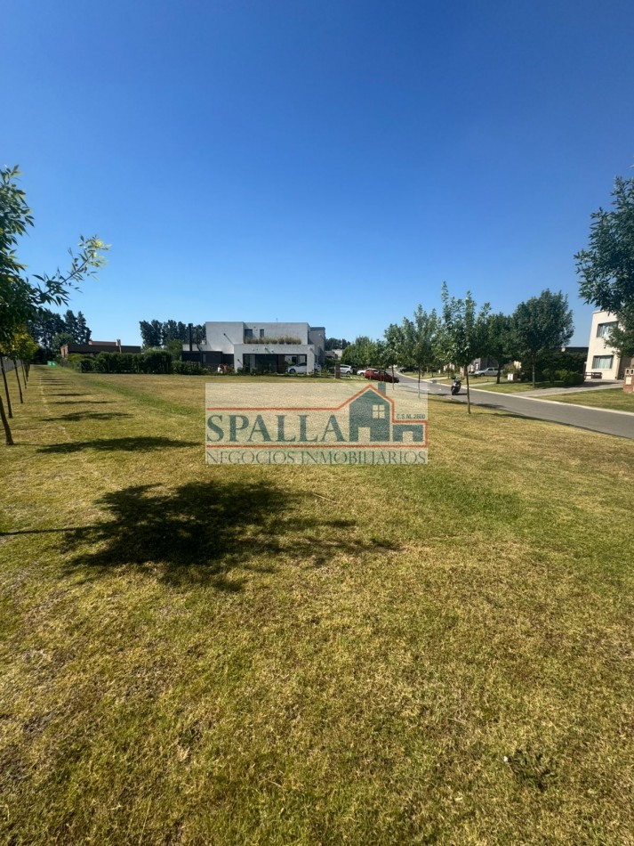 VENTA LOTE BARRIO SAN EDUARDO PILAR DEL ESTE - PERMUTA
