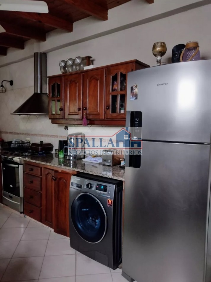 VENTA CASA PILAR CENTRO 5 AMBIENTES -ACEPTA PERMUTA - APTO CREDITO
