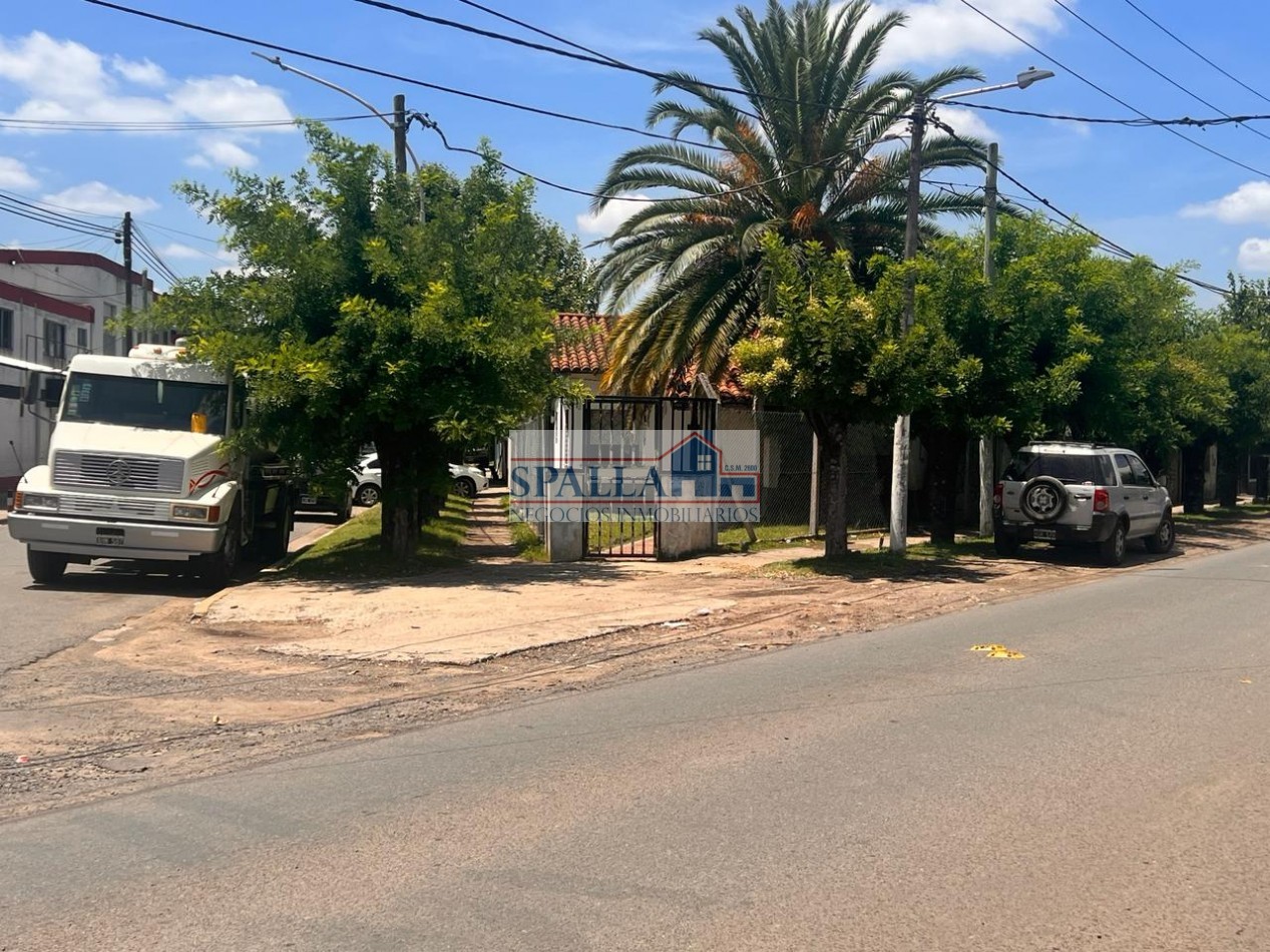 VENTA EXCELENTE PROPIEDAD IDEAL USO COMERCIAL EN CENTRO DE DERQUI, PILAR 