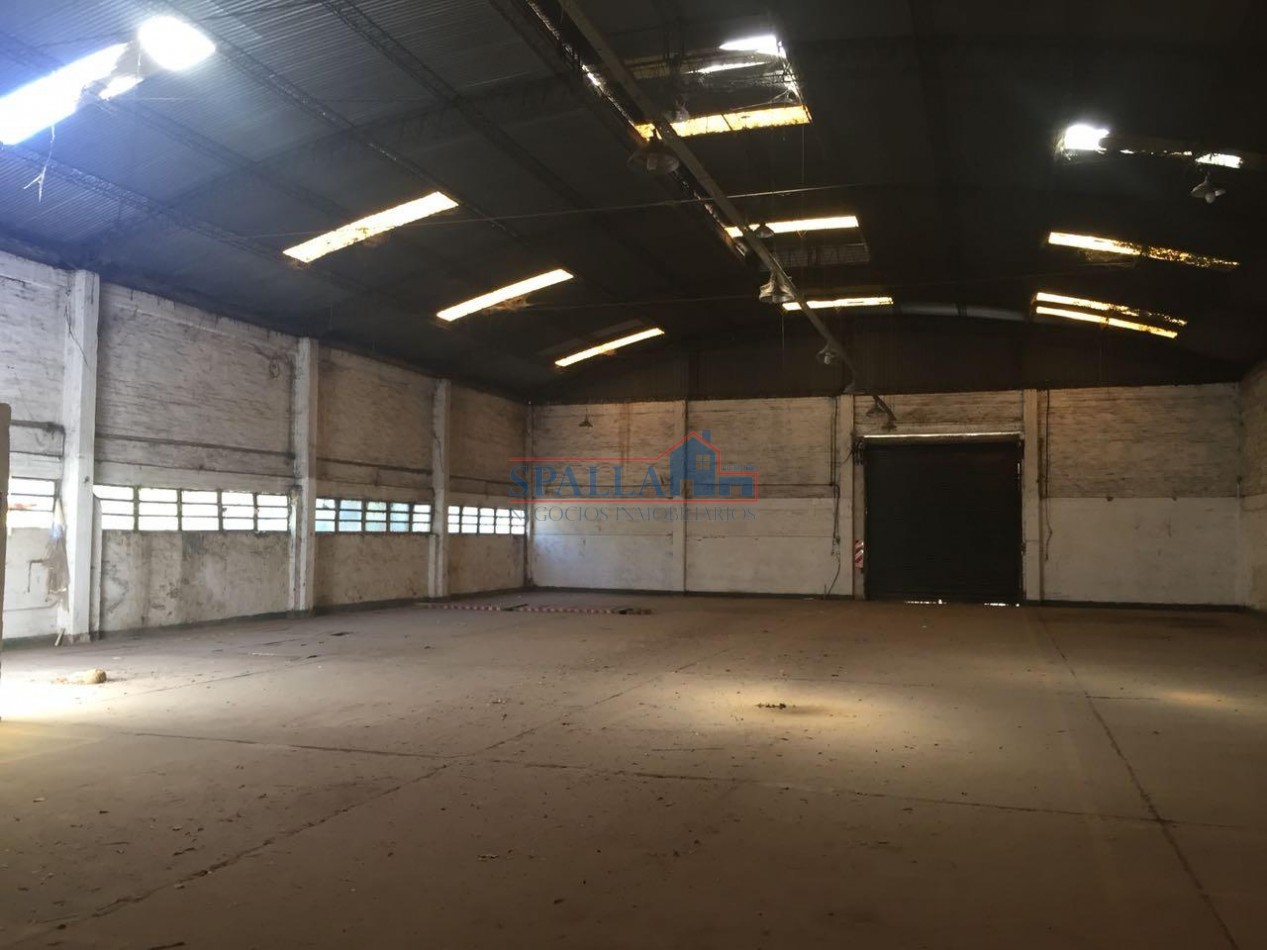 VENTA GALPON 800 M2 SOBRE RUTA 8 A METROS DE PANAMERICANA KM 55 RAMAL PILAR