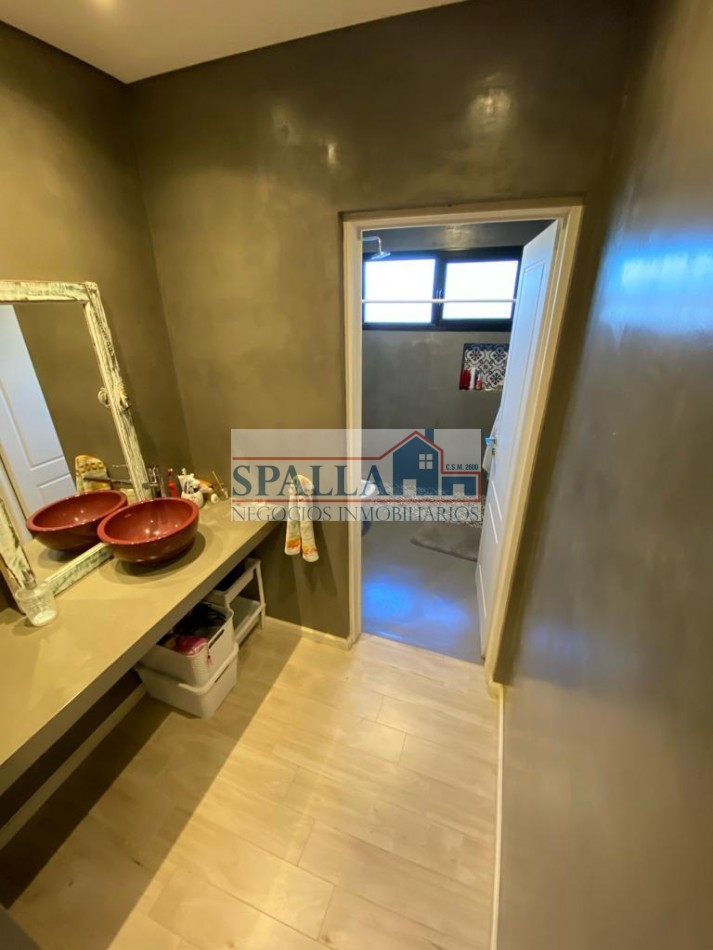 VENTA CASA 5 AMBIENTES BARRIO SAN MATIAS AREA 5 ESCOBAR