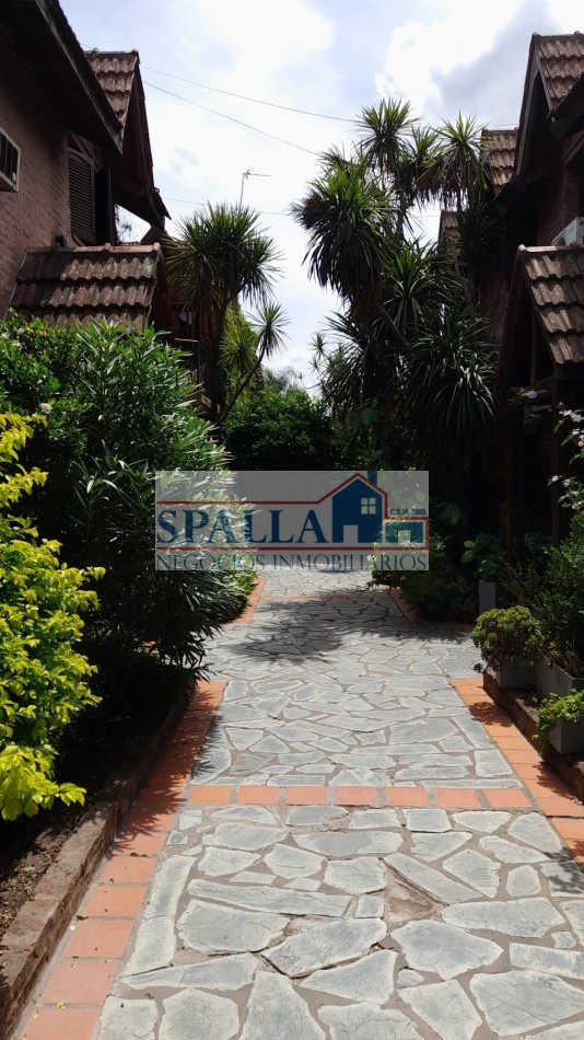 VENTA DUPLEX 3 AMBIENTES CON COCHERA EN VILLA MORRA PILAR CENTRO APTO CREDITO
