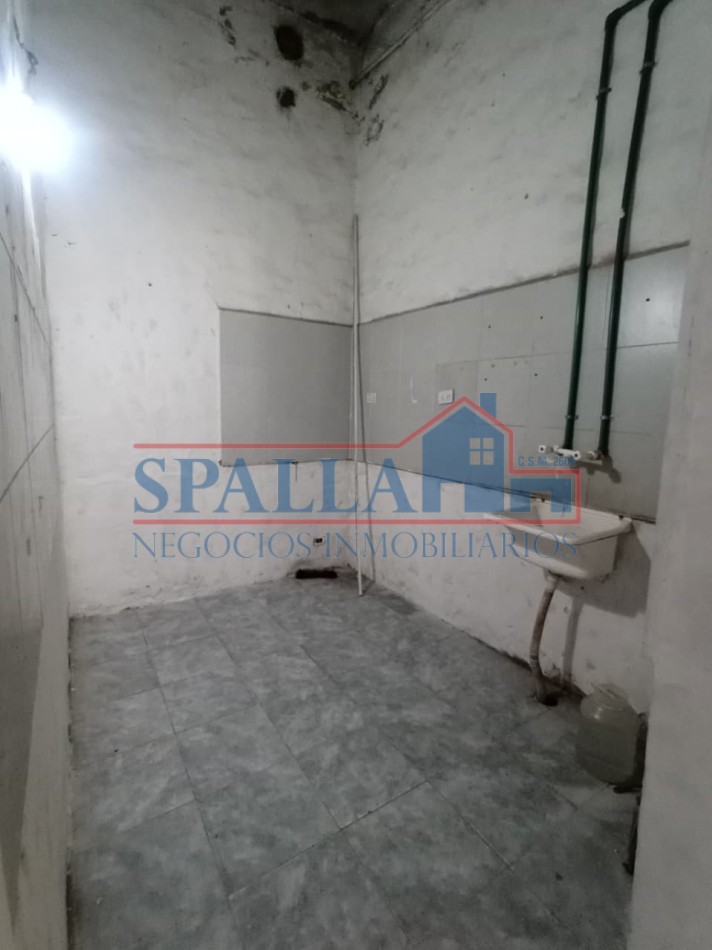 ALQUILER DE LOCAL COMERCIAL AV. CROACIA, JOSE C. PAZ