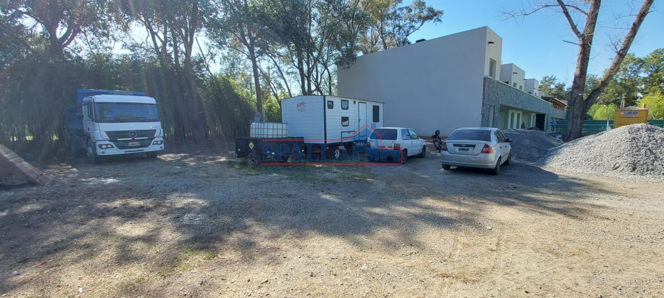 ALQUILER LOTE MULTIPLES USOS CARDALES EXALTACION DE LA CRUZ