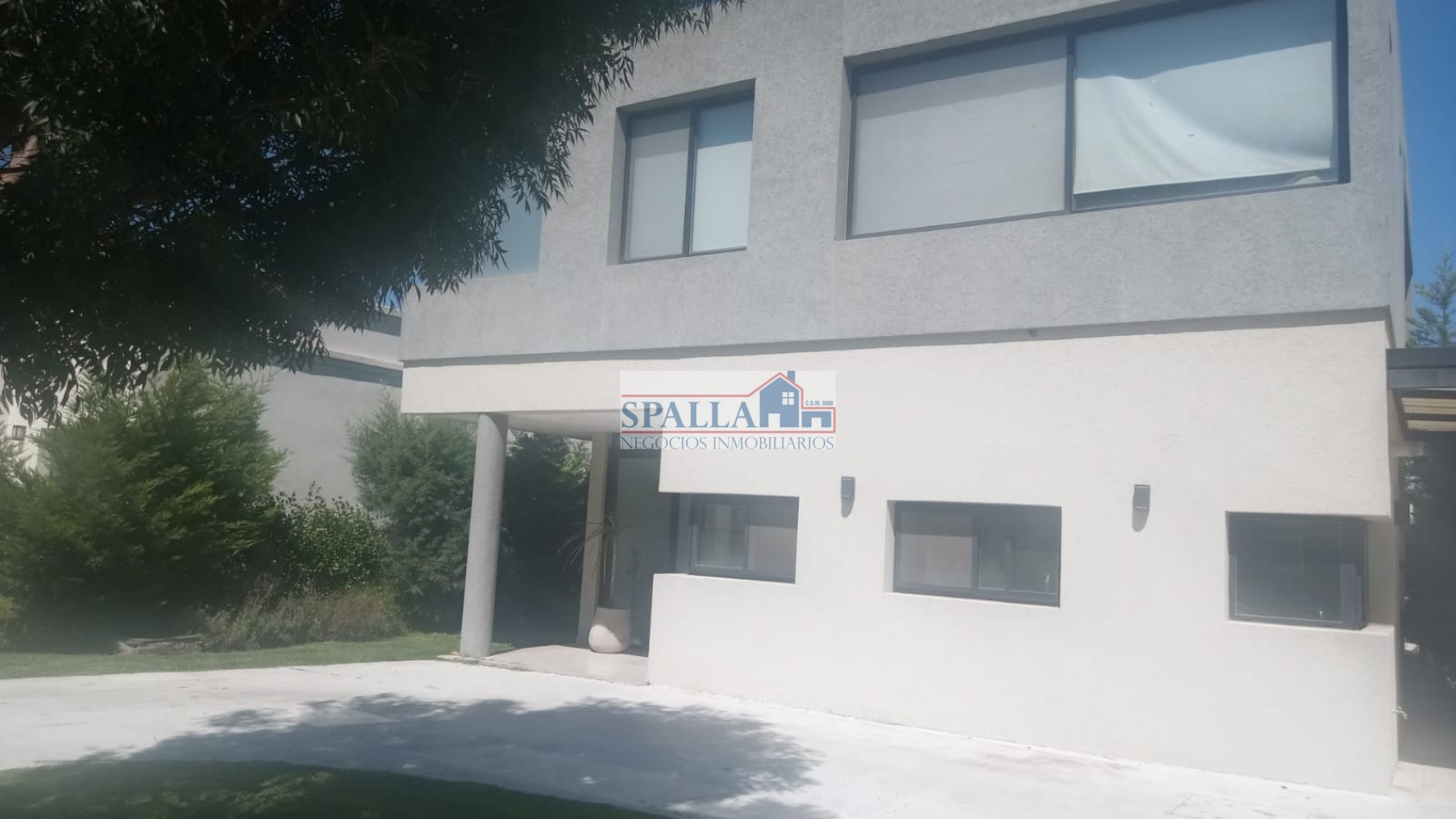 VENTA CASA 4 AMBIENTES EN BARRIO CERRADO LAGOON PILAR