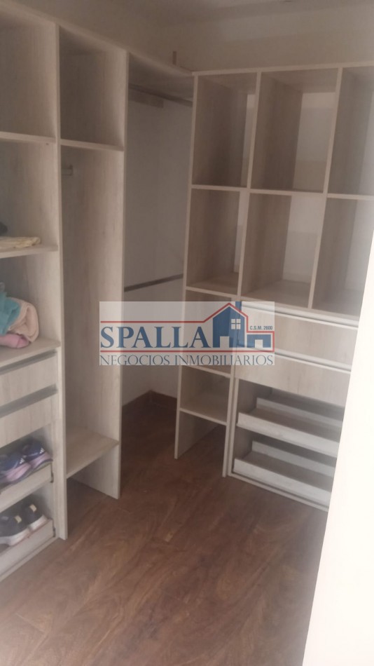 VENTA CASA 4 AMBIENTES EN BARRIO CERRADO LAGOON PILAR