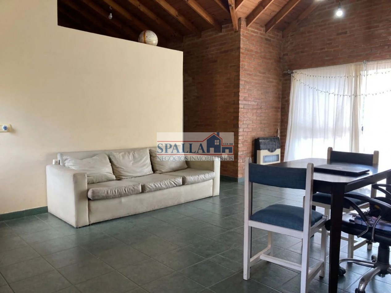 VENTA CASA LAS CONDES 4 AMBIENTES PILAR - LOTE CENTRAL - APTO CREDITO