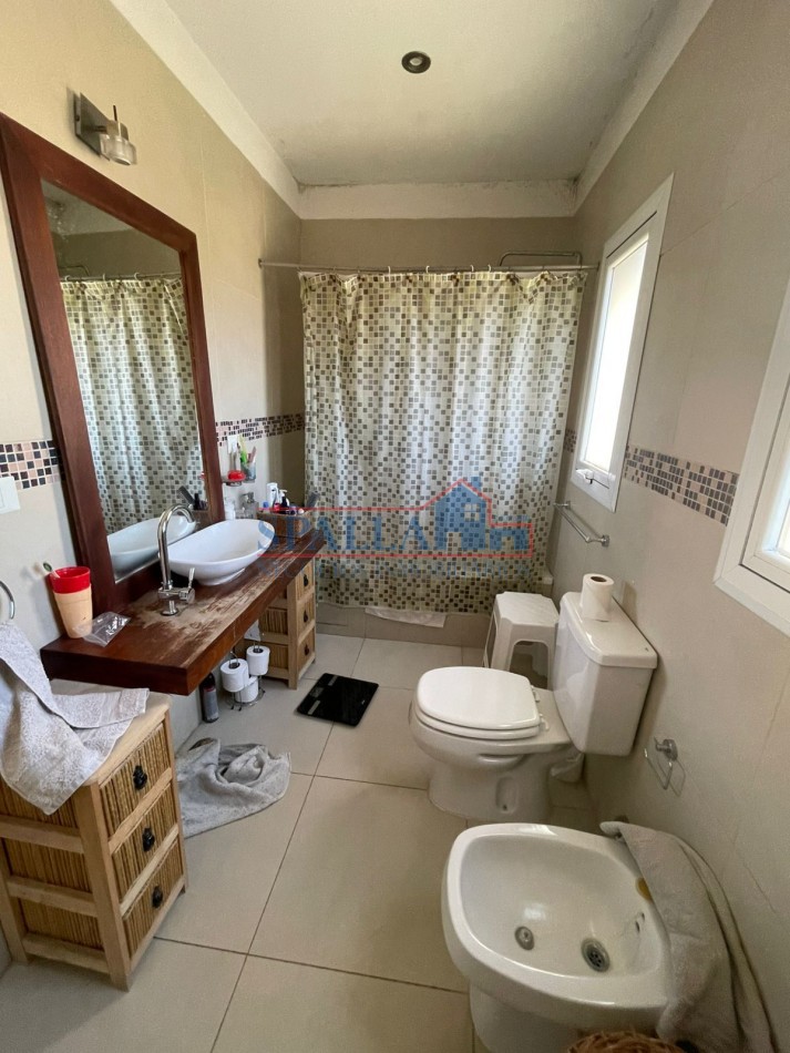 VENTA CASA 4 AMBIENTES BARRIO LAS ORQUIDEAS PILAR