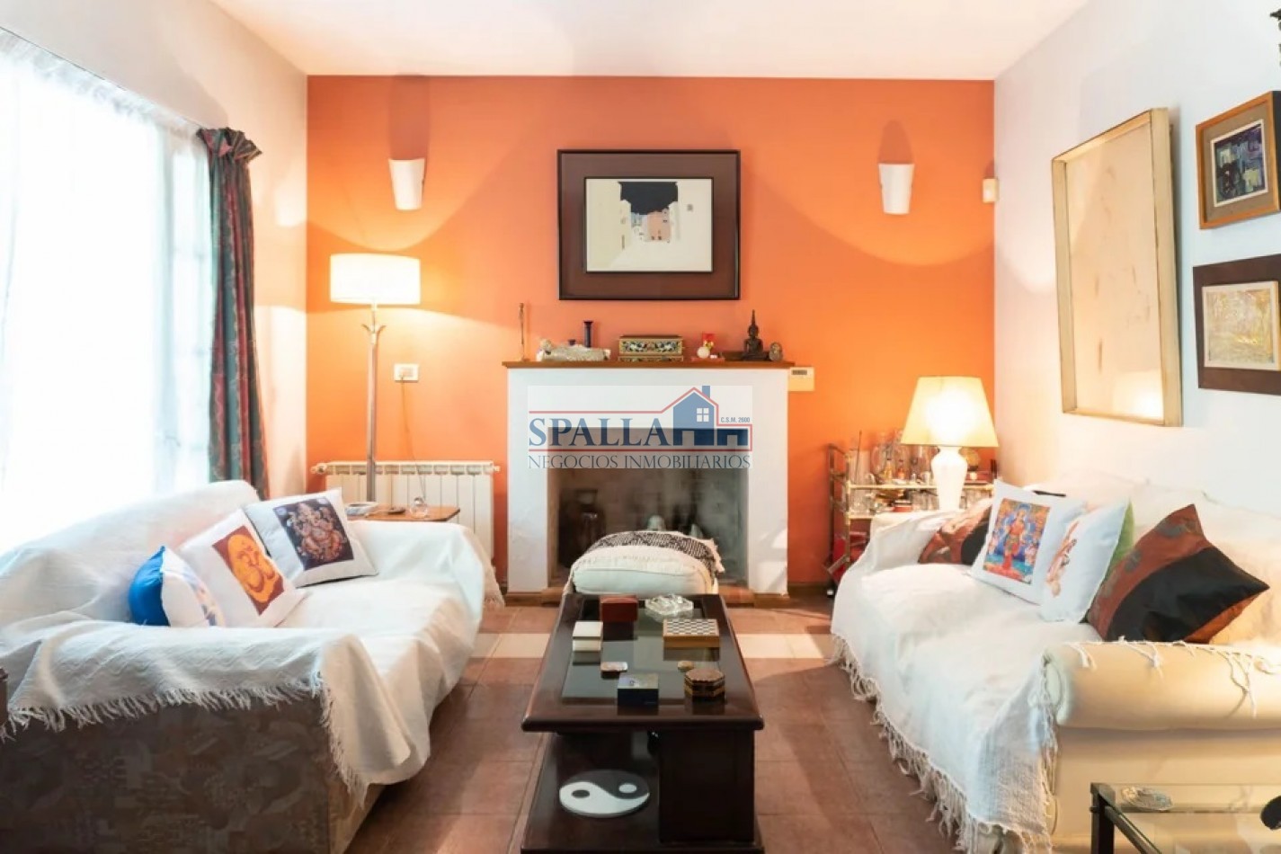 LA MASIA CASA EN VENTA DE 5 AMBIENTES CON AMPLIO JARDIN Y PILETA - APTO CREDITO