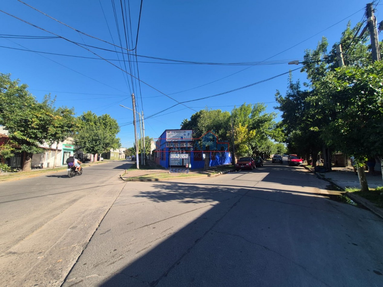 VENTA PROPIEDAD COMERCIAL EN CENTRO DERQUI PILAR - MULTIPLES USOS 
