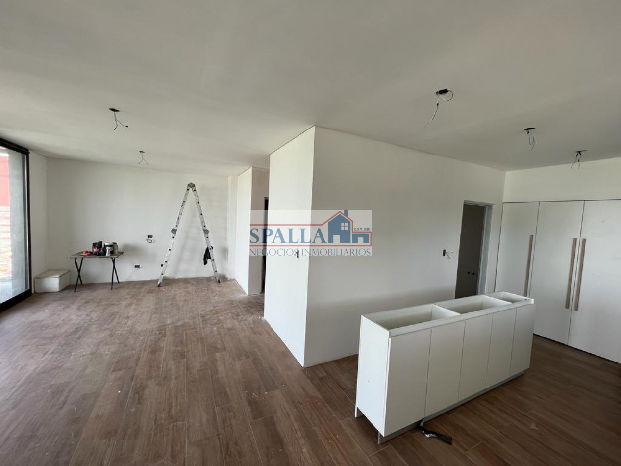 CASA EN VENTA SAN SEBASTIAN A ESTRENAR AREA 1 CON RENTA