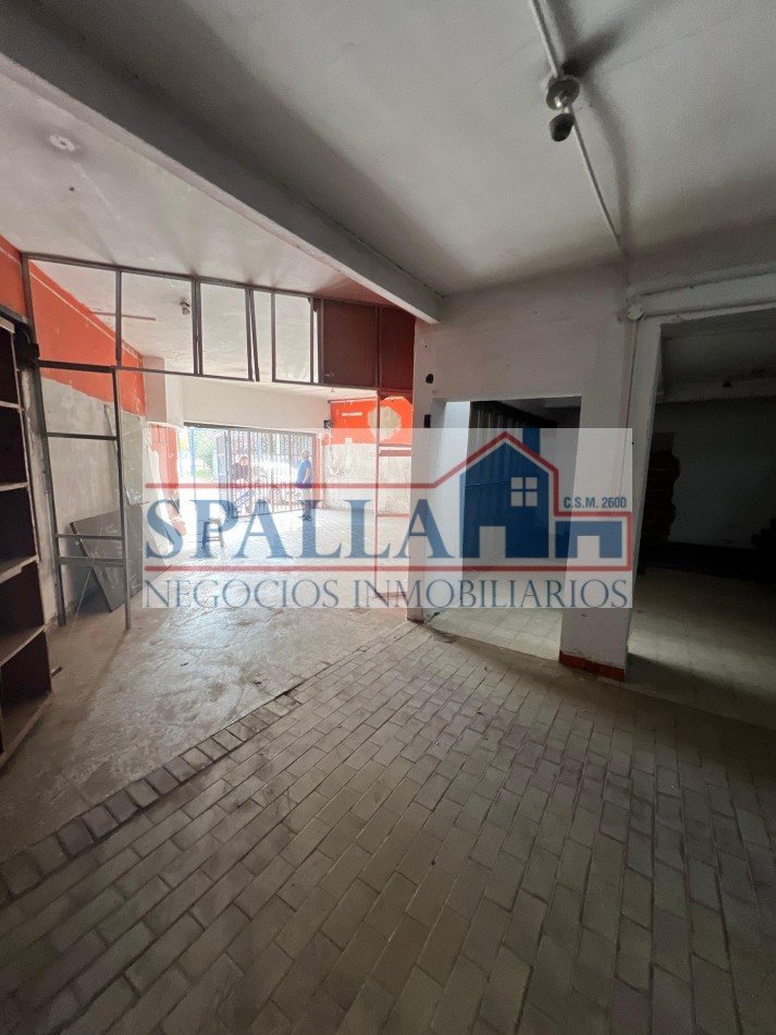 ALQUILER LOCAL COMERCIAL DE 400MT2 - AMPLIO DEPOSITO - DERQUI, PILAR