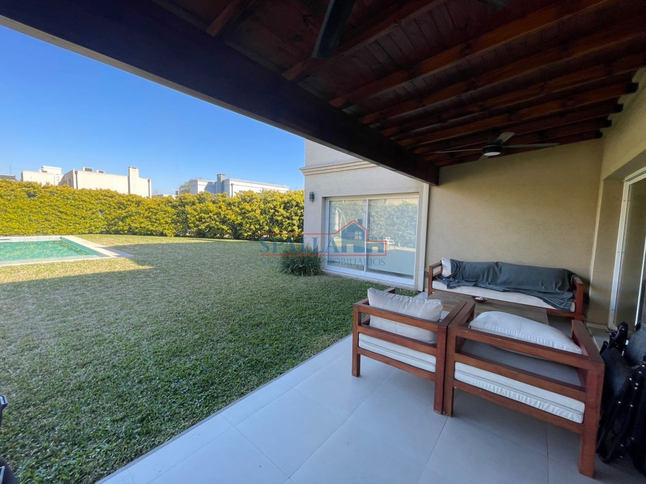 VENTA CASA 4 AMBIENTES BARRIO LAS ORQUIDEAS PILAR