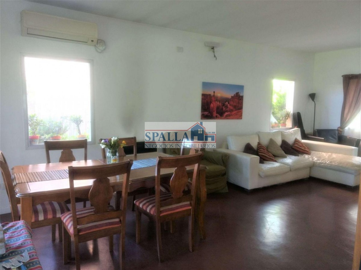 VENTA CASA 4 AMBIENTES EN BARRIO LAS ORQUIDEAS EN PILAR