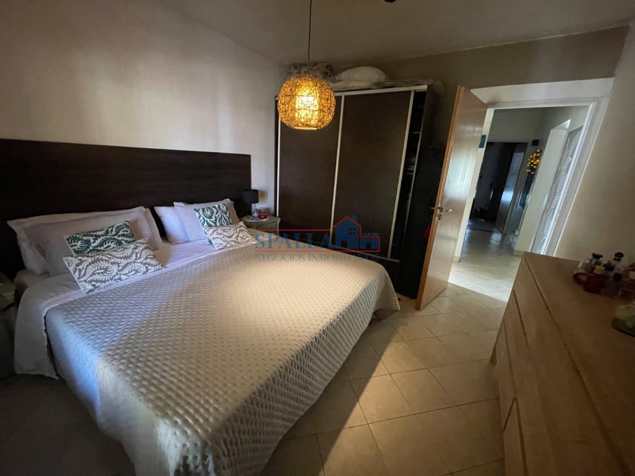 VENTA CASA PILAR CENTRO 5 AMBIENTES -ACEPTA PERMUTA - APTO CREDITO