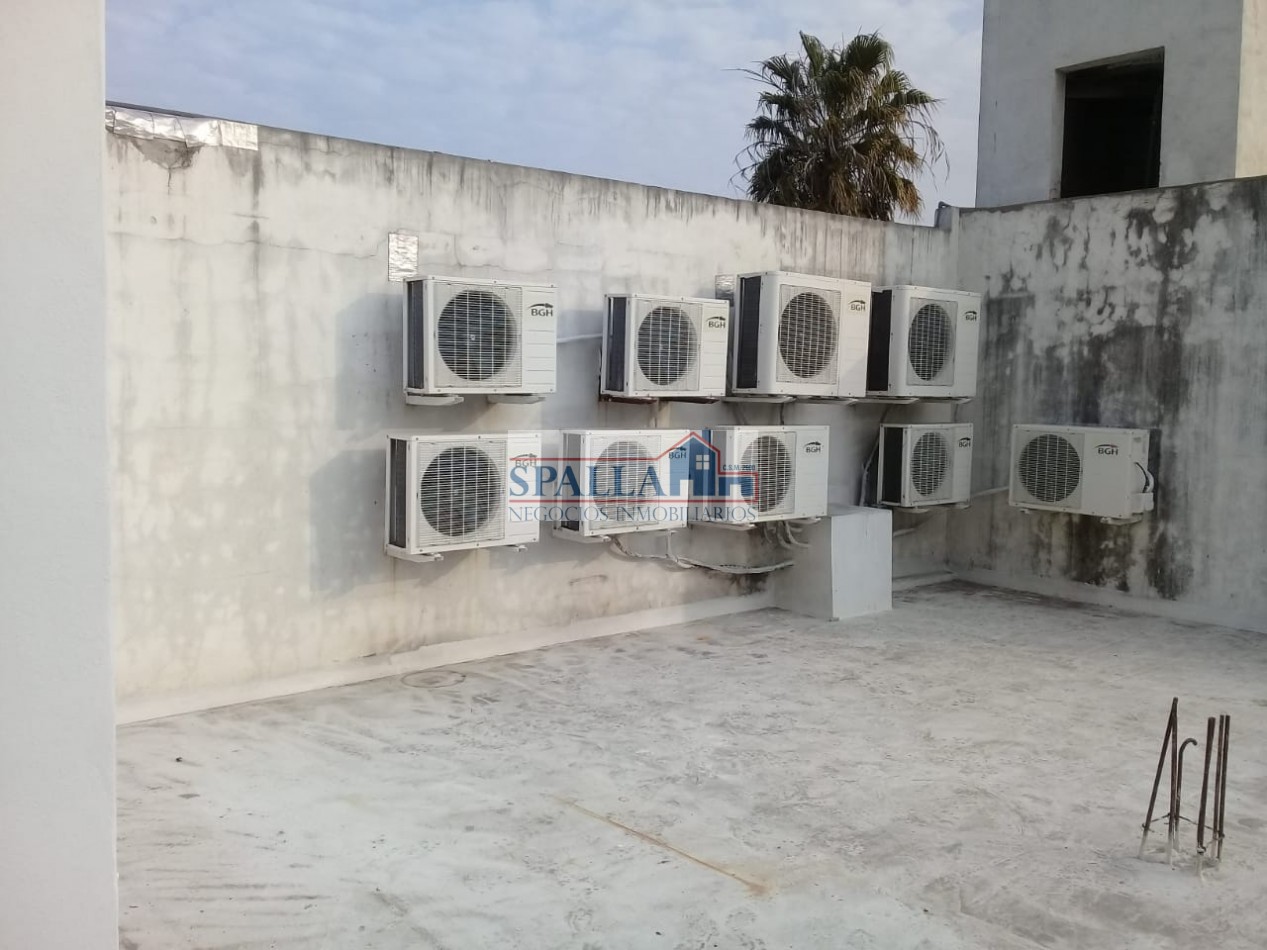 ALQUILER OFICINAS - PLANTA BAJA IDEAL CONSULTORIOS / CALL CENTER O SIMILARES - PANAMERICANA Y GUIDO - PILAR