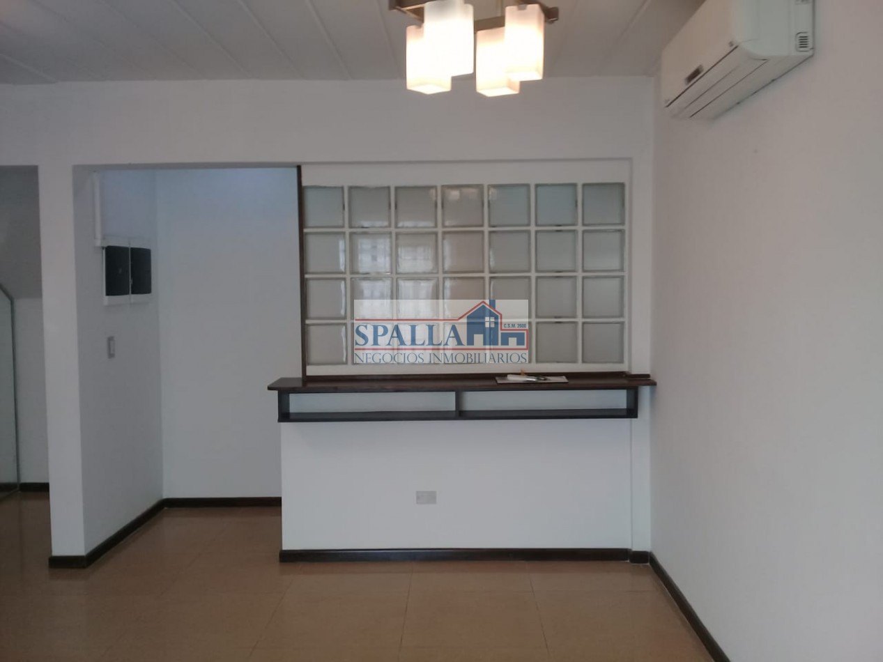 ALQUILER OFICINAS - PLANTA BAJA IDEAL CONSULTORIOS / CALL CENTER O SIMILARES - PANAMERICANA Y GUIDO - PILAR