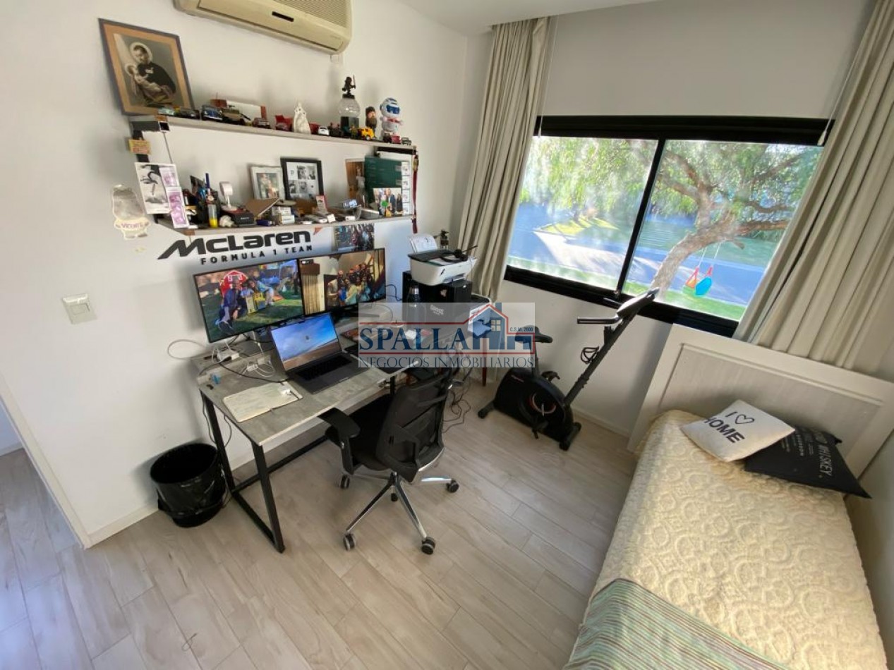 VENTA CASA 5 AMBIENTES BARRIO SAN MATIAS AREA 5 ESCOBAR