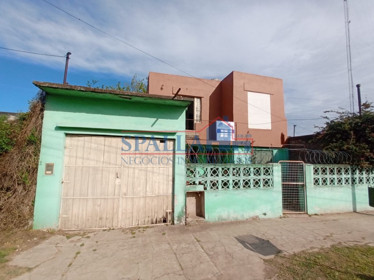 Oportunidad Casa en Bloque con Dos Viviendas y Cochera en Jose C. Paz