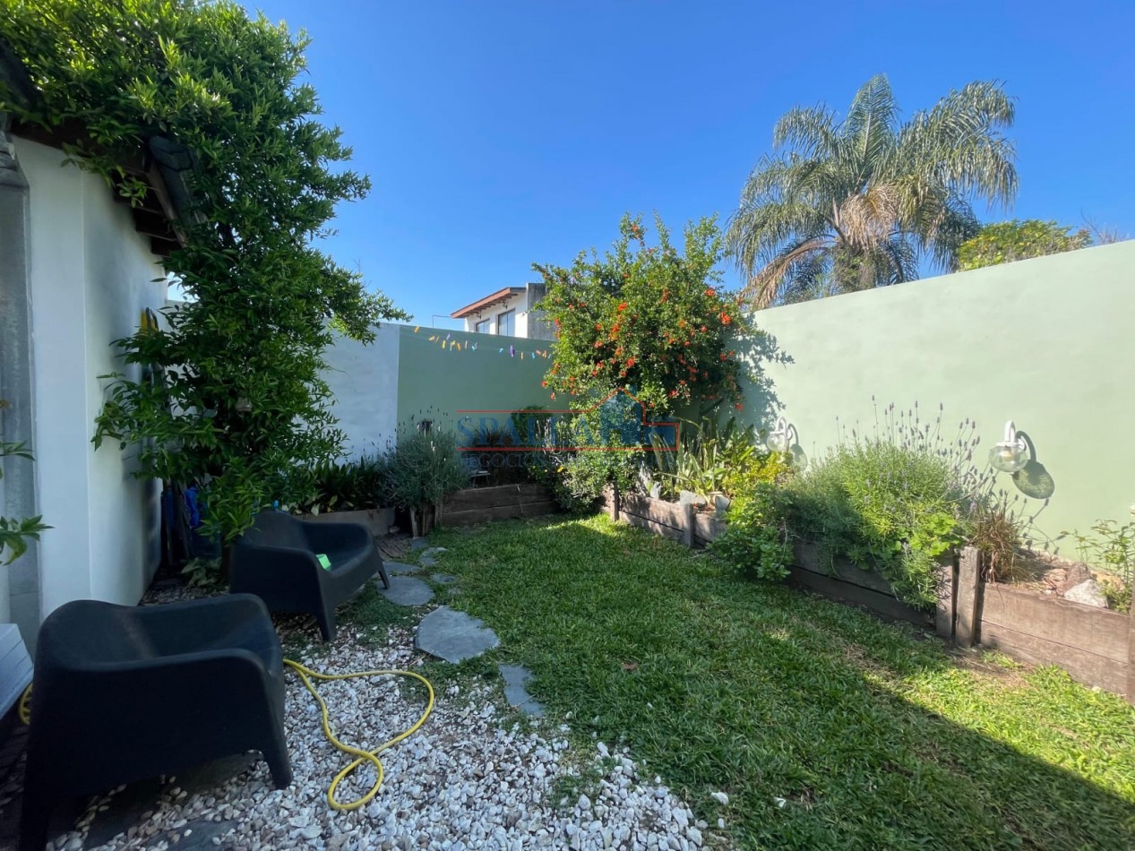 VENTA CASA PILAR CENTRO 5 AMBIENTES -ACEPTA PERMUTA - APTO CREDITO