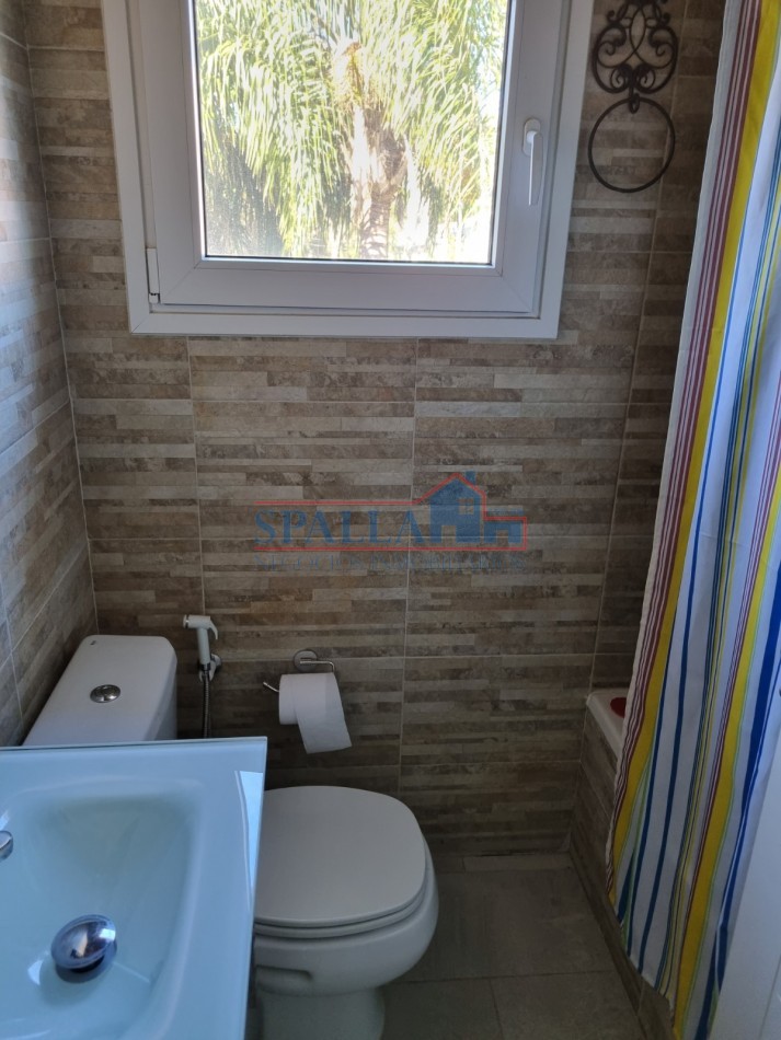 Casa 4 Ambientes con Piscina, 3 Suites y Garage Excelente Ubicacion en Pilar