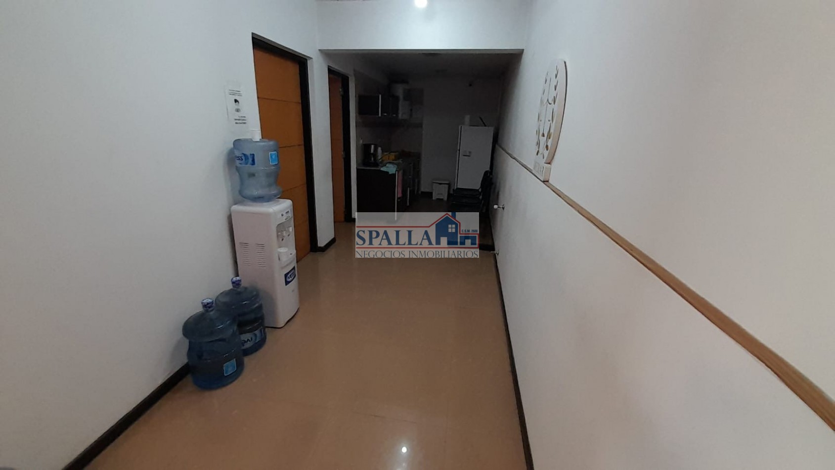 ALQUILER OFICINAS - PLANTA BAJA IDEAL CONSULTORIOS / CALL CENTER O SIMILARES - PANAMERICANA Y GUIDO - PILAR