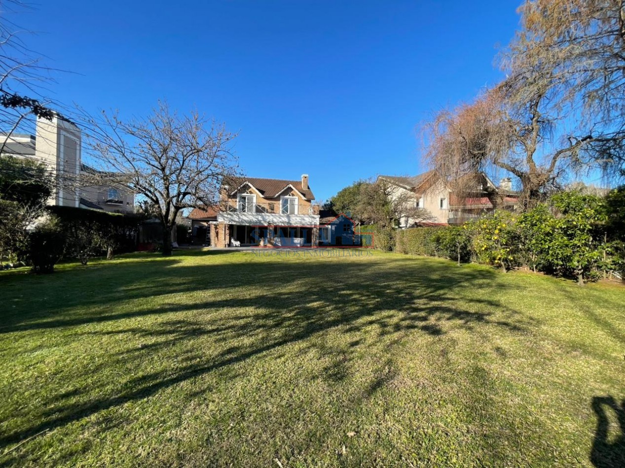 VENTA CASA 6 AMBIENTES CLUB DE CAMPO PUEYRREDON PILAR - OPORTUNIDAD