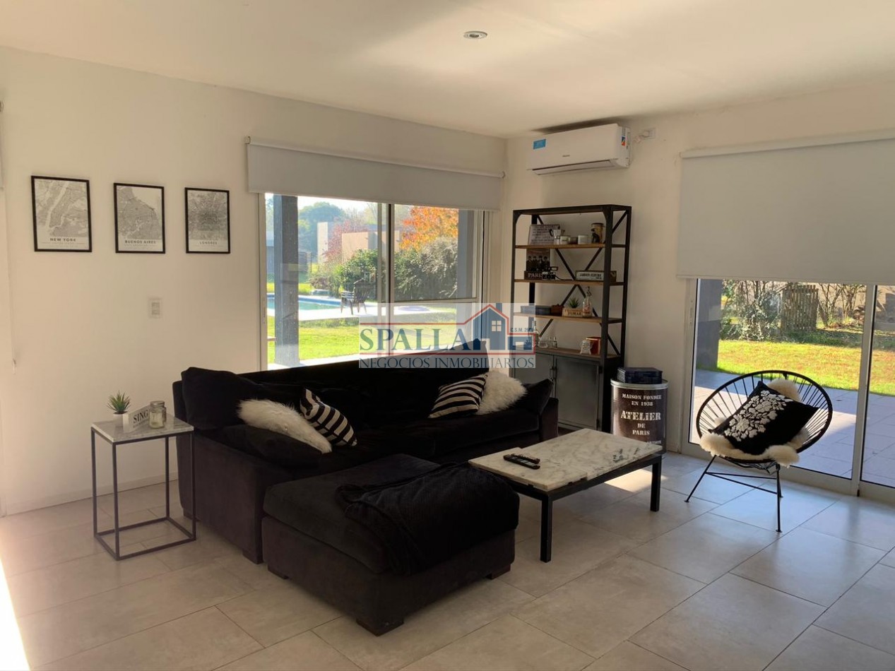 VENTA CASA 4 AMBIENTES - CON PILETA - BARRIO SAUSALITO, PILAR - APTO CREDITO