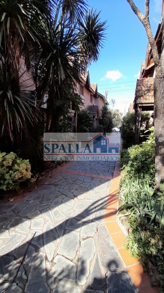 VENTA DUPLEX 3 AMBIENTES CON COCHERA EN VILLA MORRA PILAR CENTRO APTO CREDITO