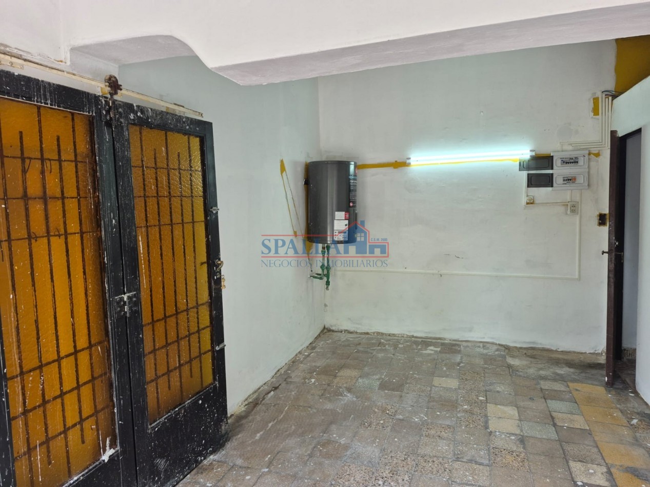ALQUILER CASA TRES AMBIENTES CERCANA A PILAR CENTRO CON GARAGE - USO RESIDENCIAL O COMERCIAL