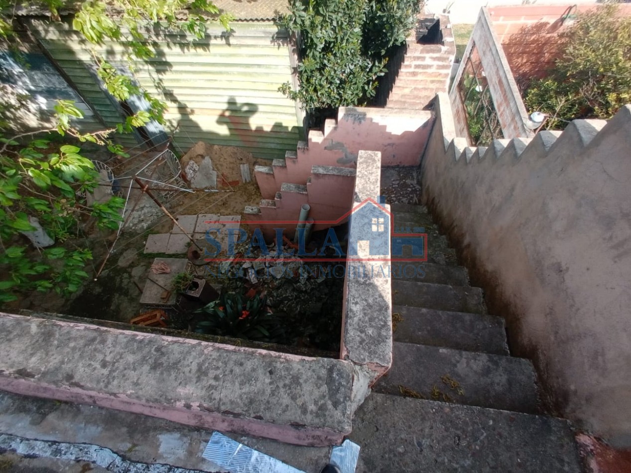 Oportunidad Casa en Bloque con Dos Viviendas y Cochera en Jose C. Paz