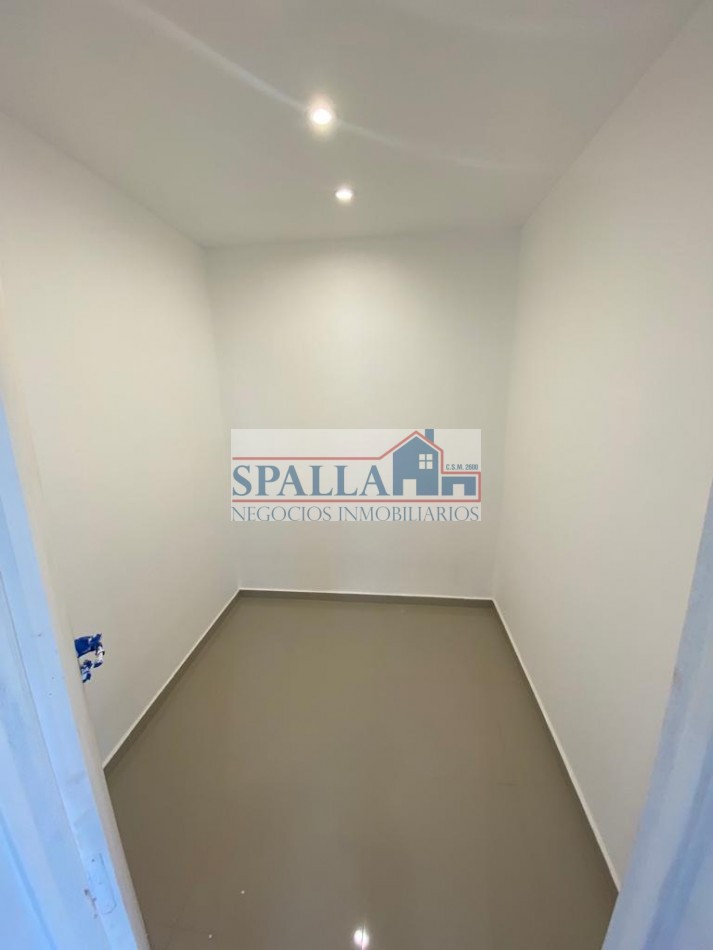 VENTA CASA SAN SEBASTIAN LOTE CENTRAL CON RENTA