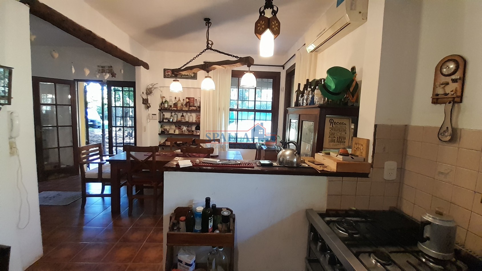 VENTA CASA QUINTA 4 AMBIENTES APTA CREDITO EN PRESIDENTE DERQUI PILAR, CON PILETA