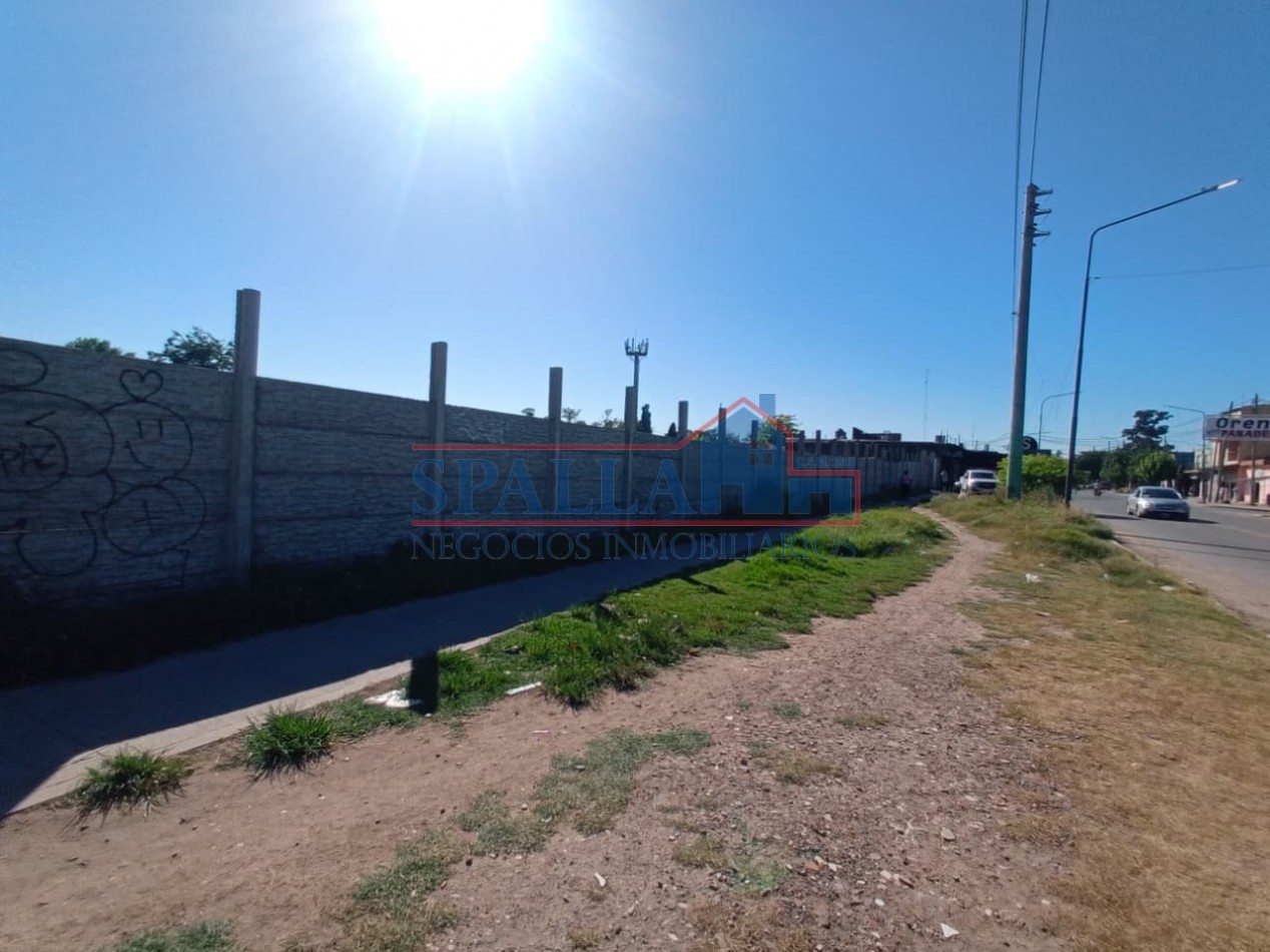 IMPORTANTE LOTE EN ALQUILER  SOBRE AV. CROACIA JOSE C. PAZ - Ideal para Galpon, Deposito, Playa de Estacionamiento.