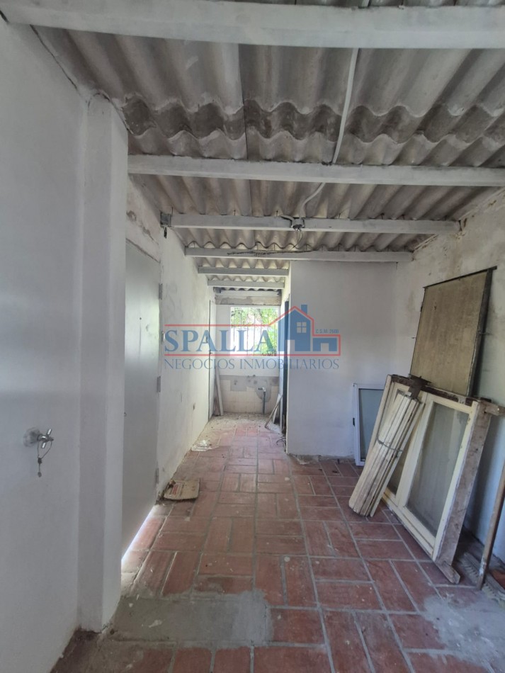 VENTA CASA 4 AMBIENTES PILAR CENTRO SIN EXPENSAS 
