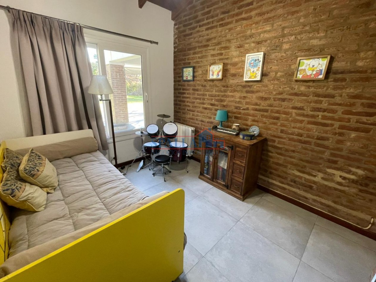 VENTA CASA 6 AMBIENTES CLUB DE CAMPO PUEYRREDON PILAR - OPORTUNIDAD