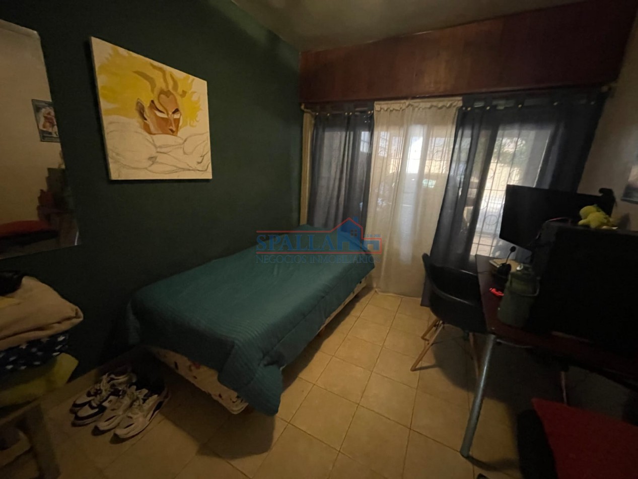 VENTA CASA PILAR CENTRO 5 AMBIENTES -ACEPTA PERMUTA - APTO CREDITO