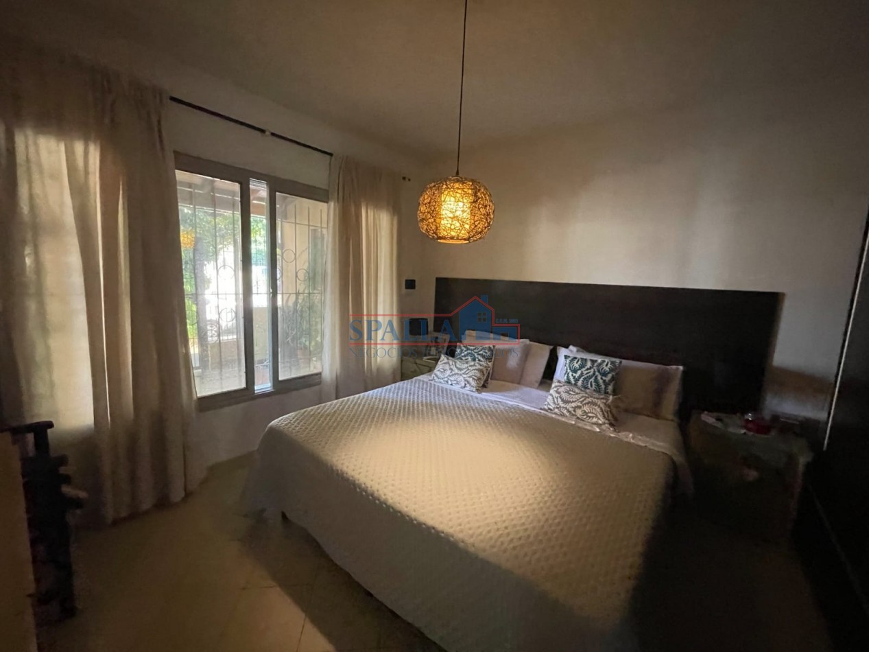 VENTA CASA PILAR CENTRO 5 AMBIENTES -ACEPTA PERMUTA - APTO CREDITO