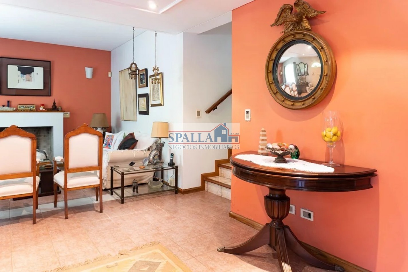 LA MASIA CASA EN VENTA DE 5 AMBIENTES CON AMPLIO JARDIN Y PILETA - APTO CREDITO