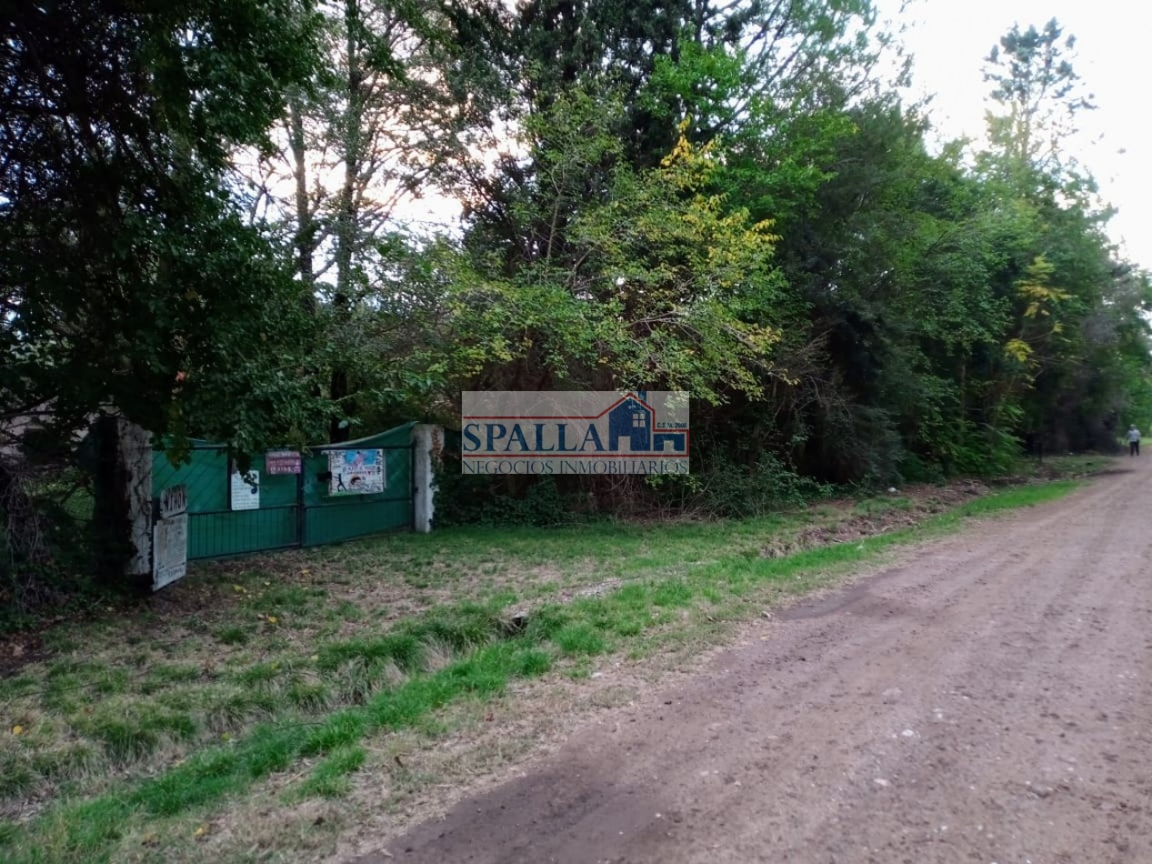 VENTA LOTE CON CASA 3 AMBIENTES IDEAL DESARROLLO EN VILLA ROSA PILAR