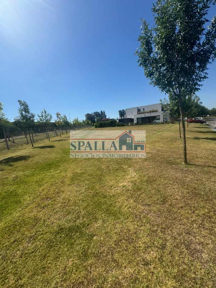 VENTA LOTE BARRIO SAN EDUARDO PILAR DEL ESTE - PERMUTA