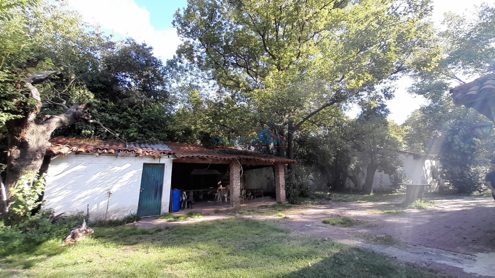 VENTA CASA QUINTA 4 AMBIENTES APTA CREDITO EN PRESIDENTE DERQUI PILAR, CON PILETA