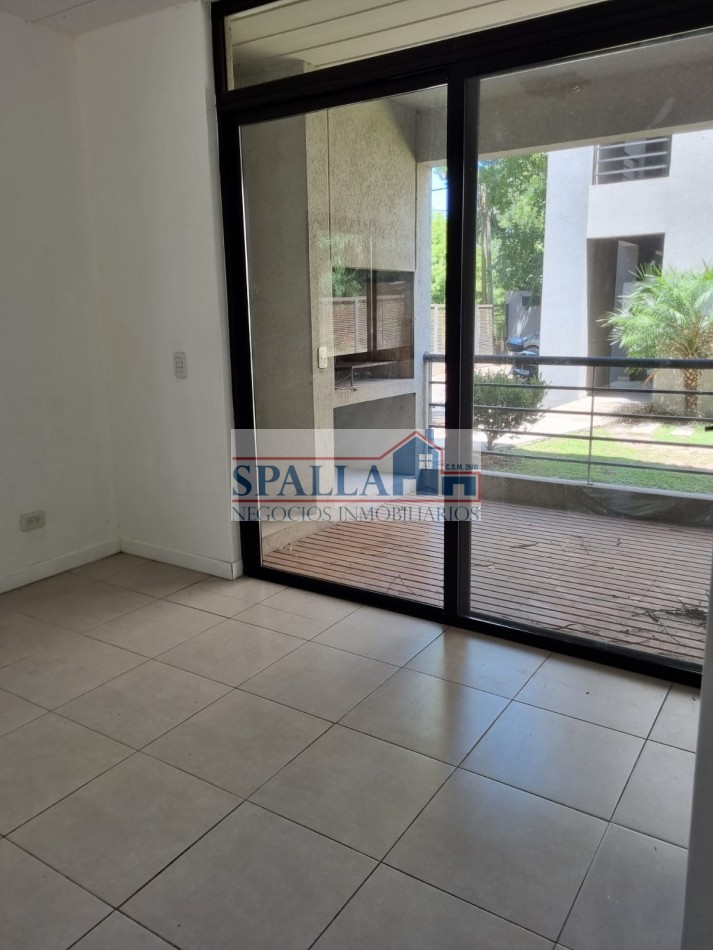VENTA DEPARTAMENTO DOS AMBIENTES EN COMPLEJO EQUUS PILAR. PANAMERICANA KM 54 PILAR