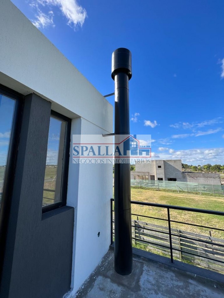 CASA EN VENTA SAN SEBASTIAN A ESTRENAR AREA 1 CON RENTA