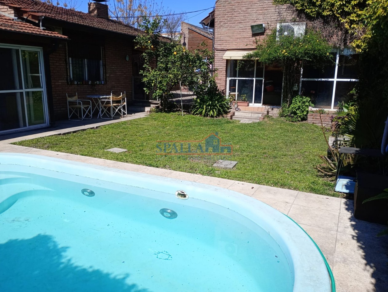 VENTA CASA 5 AMBIENTES EN PILAR CENTRO EXCELENTE ACCESO PANAMERICANA RAMAL PILAR KM 53